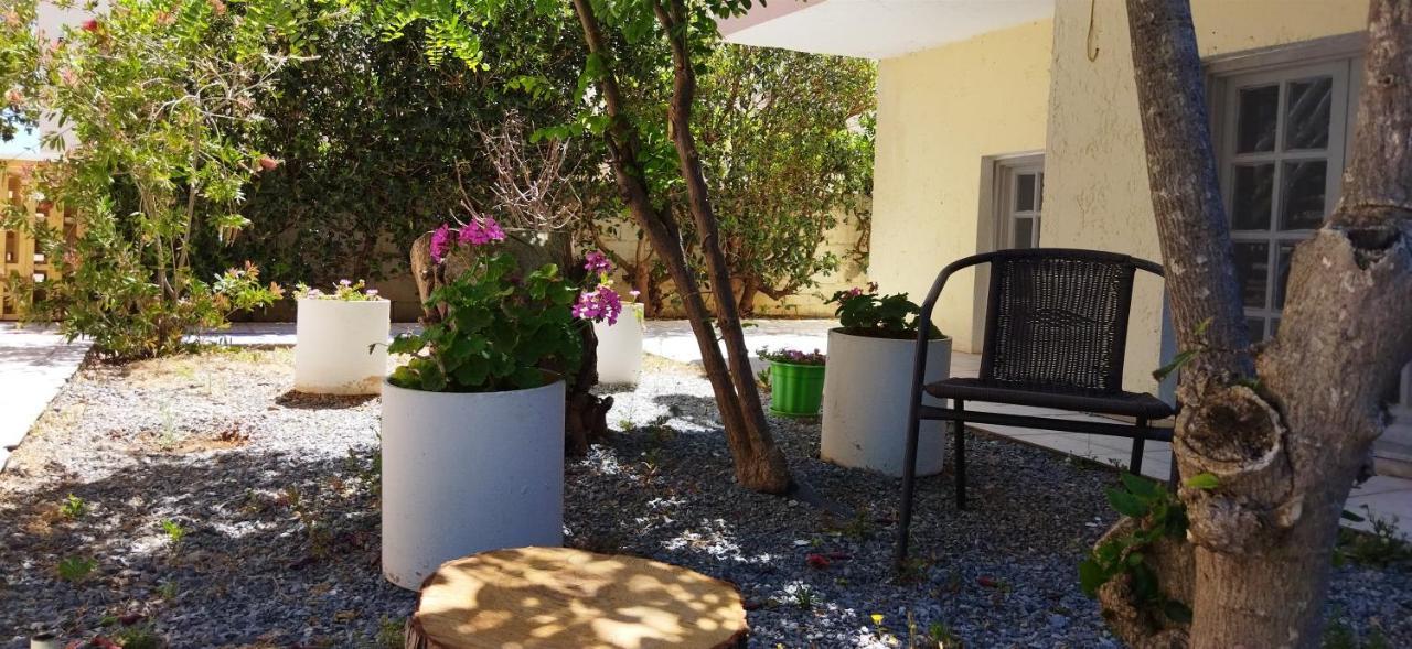 Cleo Rooms 250M From The Beach Mália Exterior foto